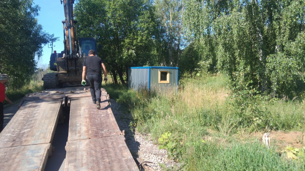 домик из металлокаркаса и сэндвич панелей